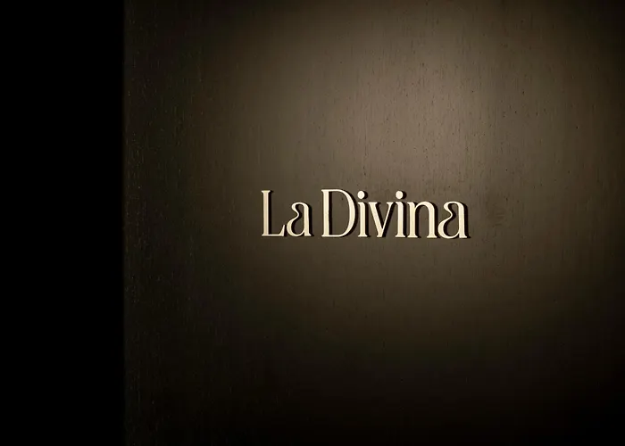 Πανσιόν La Duse Luxury